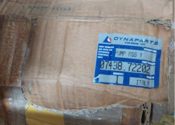07438-72202 насос трансмиссии KOMATSU 355