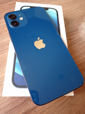 iPhone 12