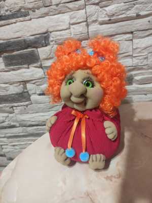 Кукла неваляшка
