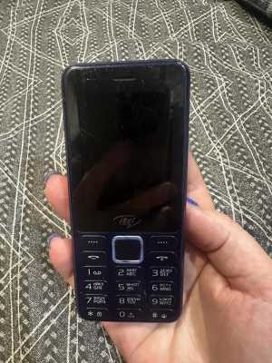 Сотовый телефон itel