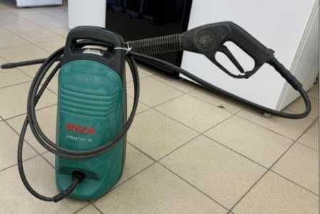 Мойка высокого давления Bosch Aquatak 10