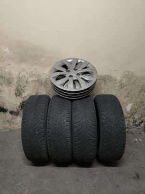 ������ 4 ������ 185/65 R 15 ������������ HAKKAPELIITTA R2 � ������� � ���������