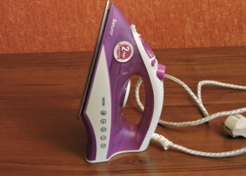 Утюг Saturn