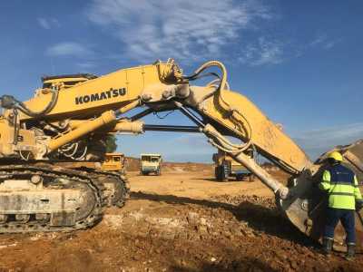 Экскаватор Komatsu 1250