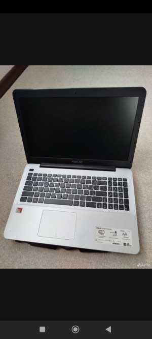 Ноутбук Asus r556q