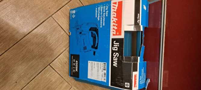 Электролобзик makita 4329k