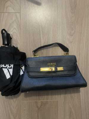 Сумка Guess оригинал