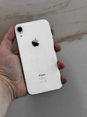 iPhone Xr, 64 ГЬ