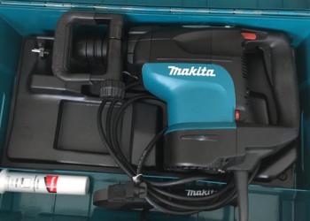 Отбойный молоток Makita HR4501C