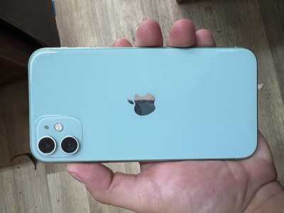 iPhone 11
