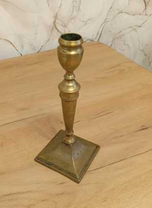Подсвечник