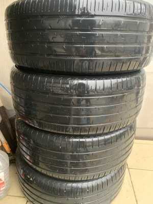 Продам шины 235/50R19