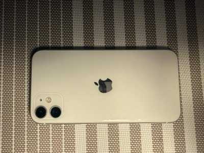 iPhone 11