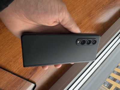 Samsung z fold 3 5g 512
