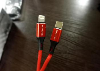 Кабель на айфон новый оригинал