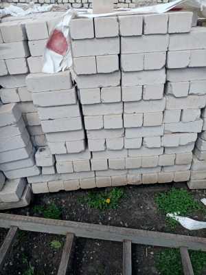 Продаю кирпич силикатный 250х112х88