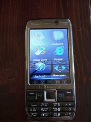 Телефон Nokia TV E71