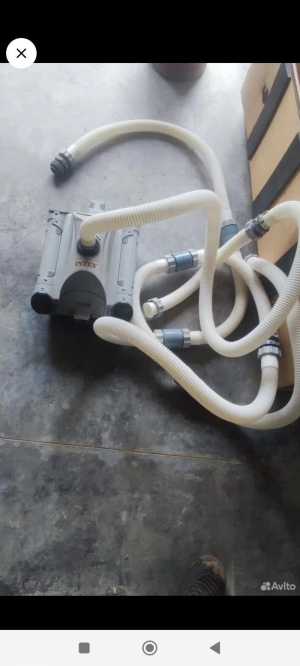 Водный пылесос intex