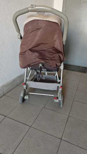 Продаю коляску трость