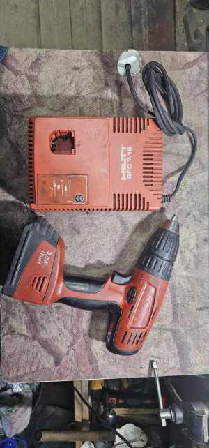 Шуруповерт HILTI SF-121A