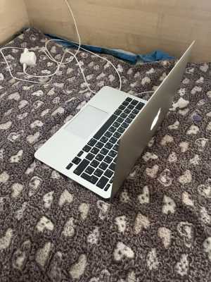 MacBook