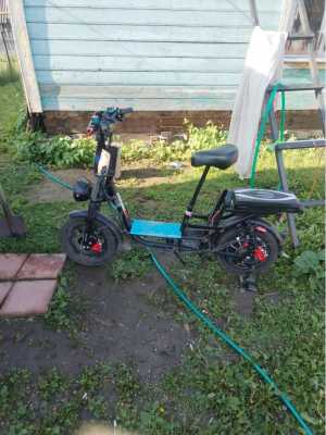 Продаёца