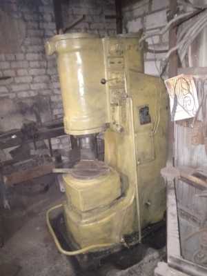 Молот кузнечный