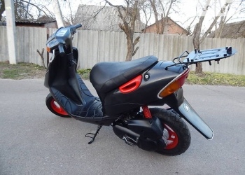 Suzuki lets2