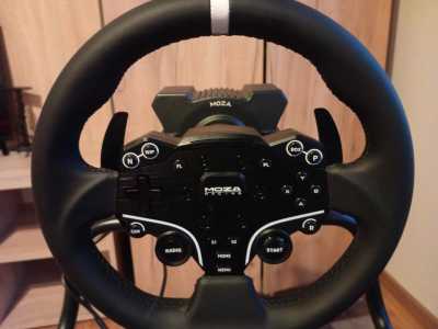 ������� ���� Moza R5