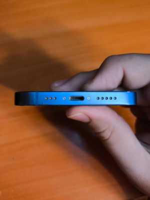 iPhone 13 128