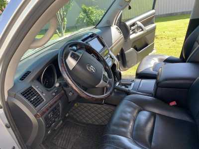 Toyota Land Cruiser, 2013
