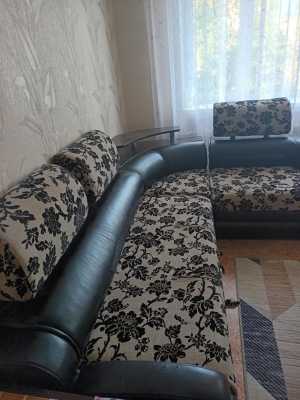 Диван