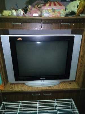Телевизор В рабочем состоянии