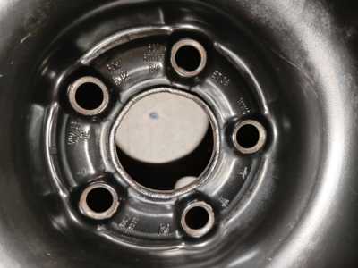 ����� ������ �� Polo Sedan � Skoda Rapid 4 ��.