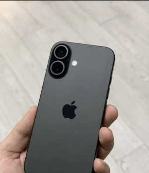 iPhone 16