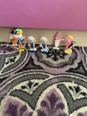 Игрушки