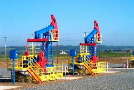 Нефть сырая, товарная.