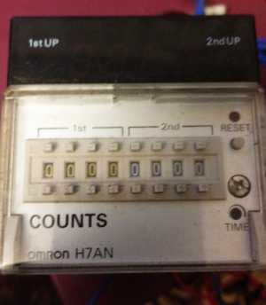 Счетчик Omron H7AN-W4DM AC100-240