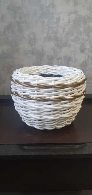 Кашпо из ротанга