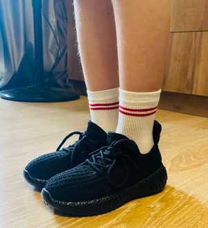 ����� ������� ��������� � ����� Adidas Yeezy