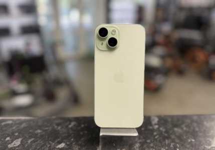 iPhone 15