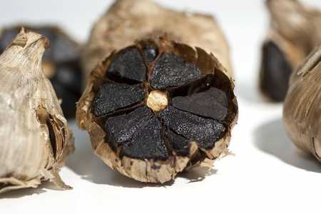 Ферментированный чеснок, чёрный (Black garlic)