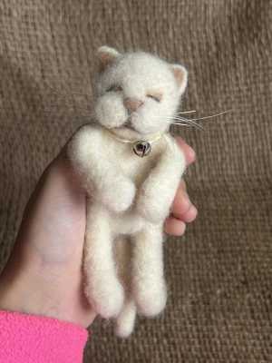 Котенок валяный из шерсти