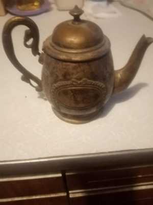 старинный чайник