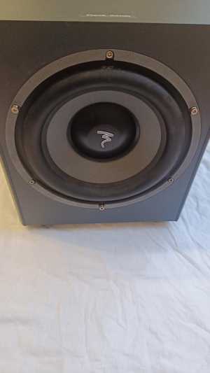 Сабвуфер Focal