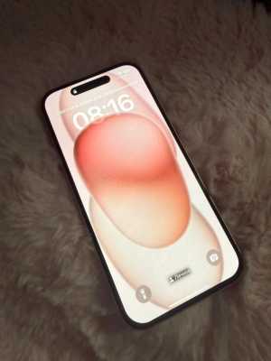 iPhone 15