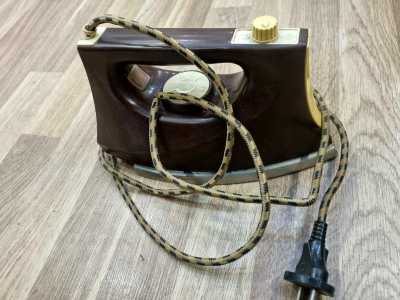 Утюг (советский)