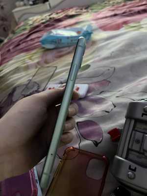 iPhone 11