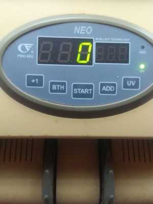 Счетчик банкнот PRO-40 U NEO