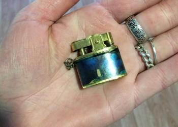 Старинная зажигалка